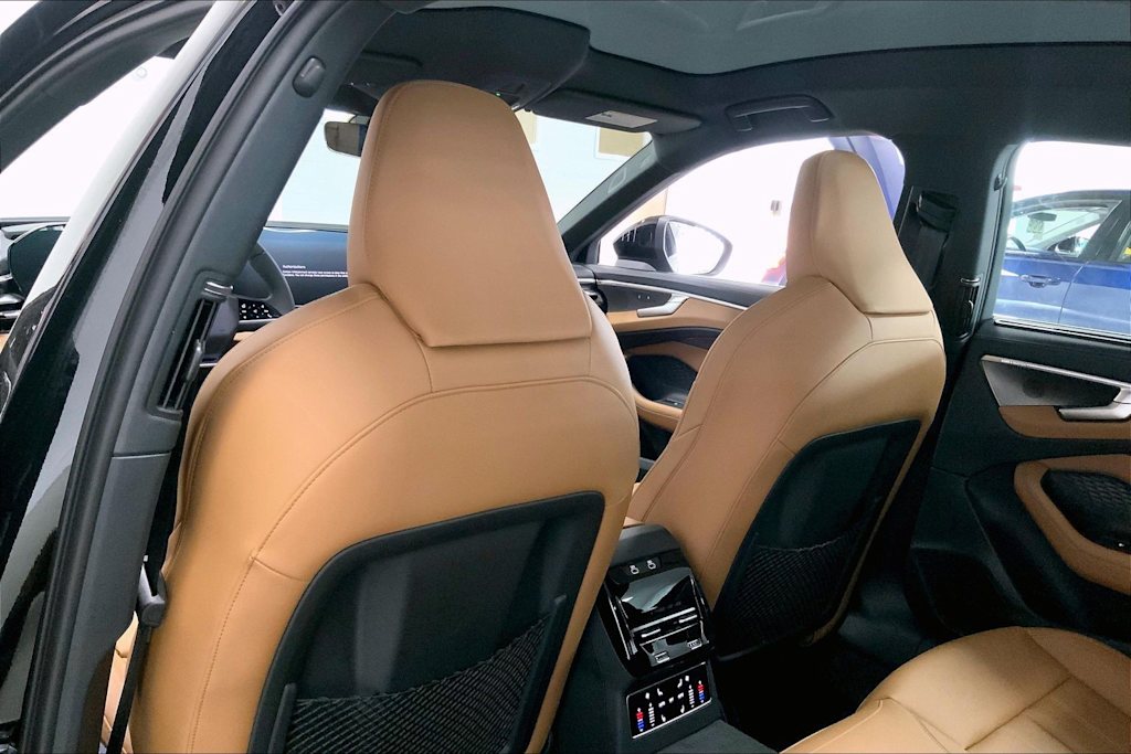 Thumbnail: 2026 Audi A6 - 26