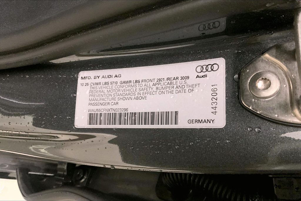 Thumbnail: 2026 Audi A6 - 20