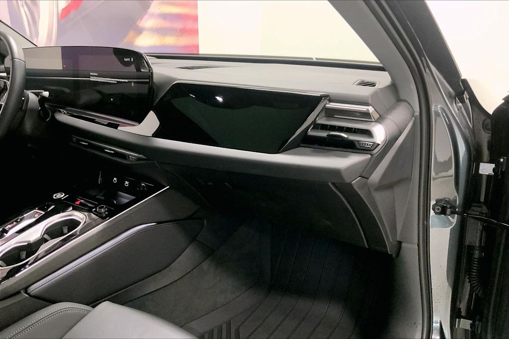 Thumbnail: 2026 Audi A6 - 14