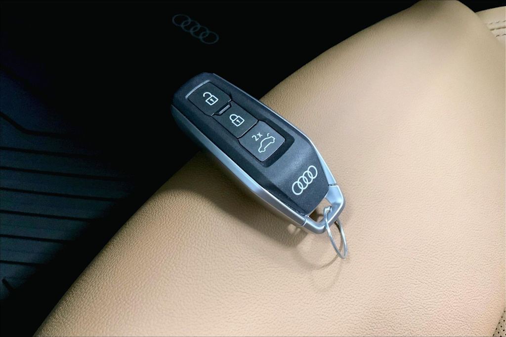 Thumbnail: 2026 Audi A6 - 16