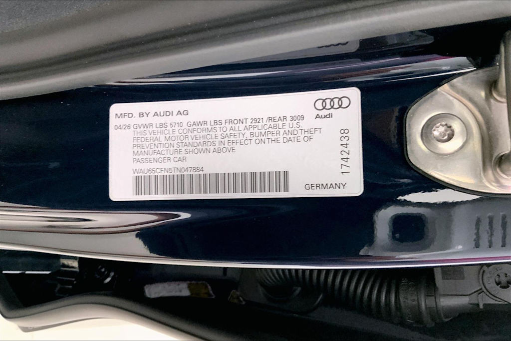 Thumbnail: 2026 Audi A6 - 17