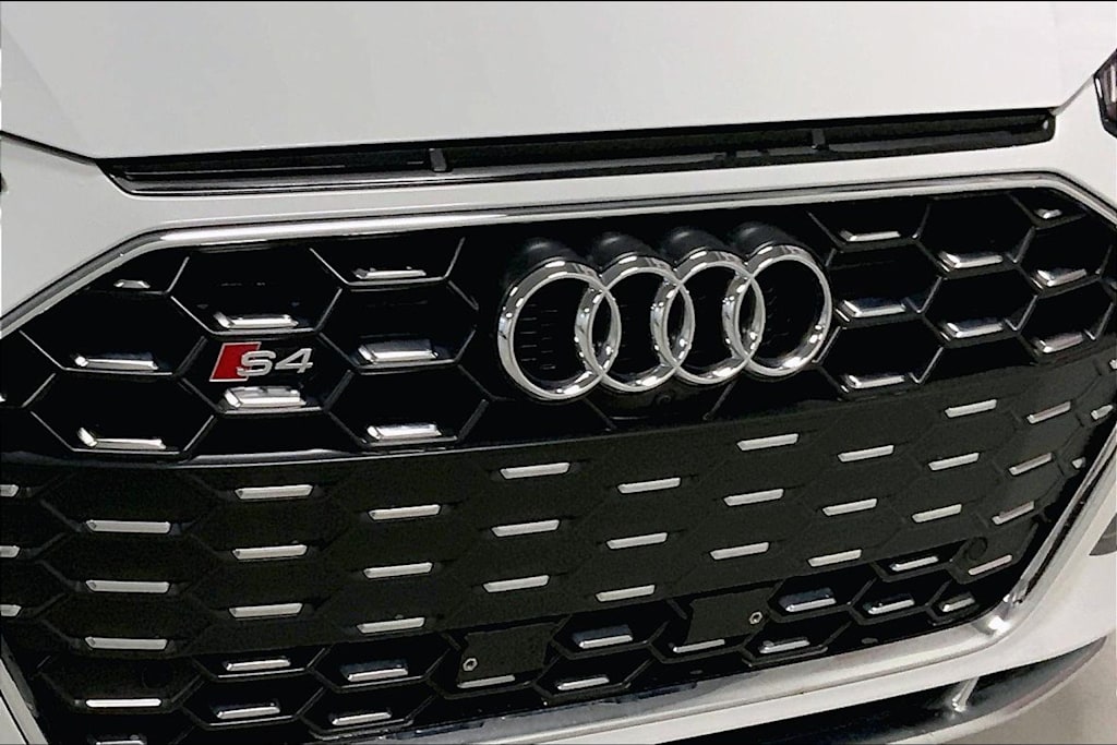 2024 Audi S4 Premium Plus 32