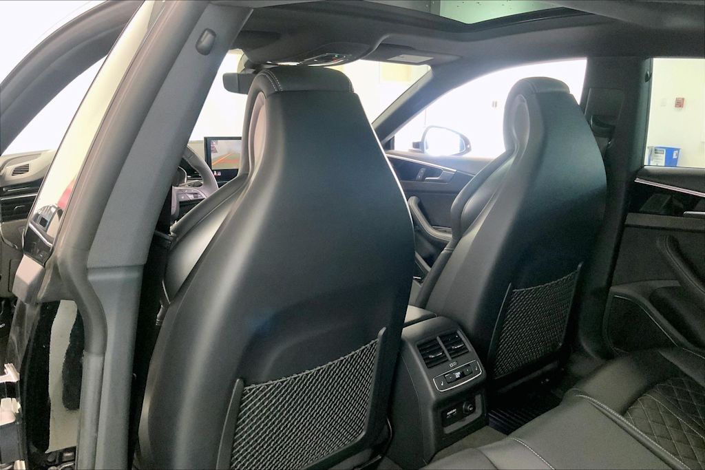 Thumbnail: 2023 Audi S5 - 11