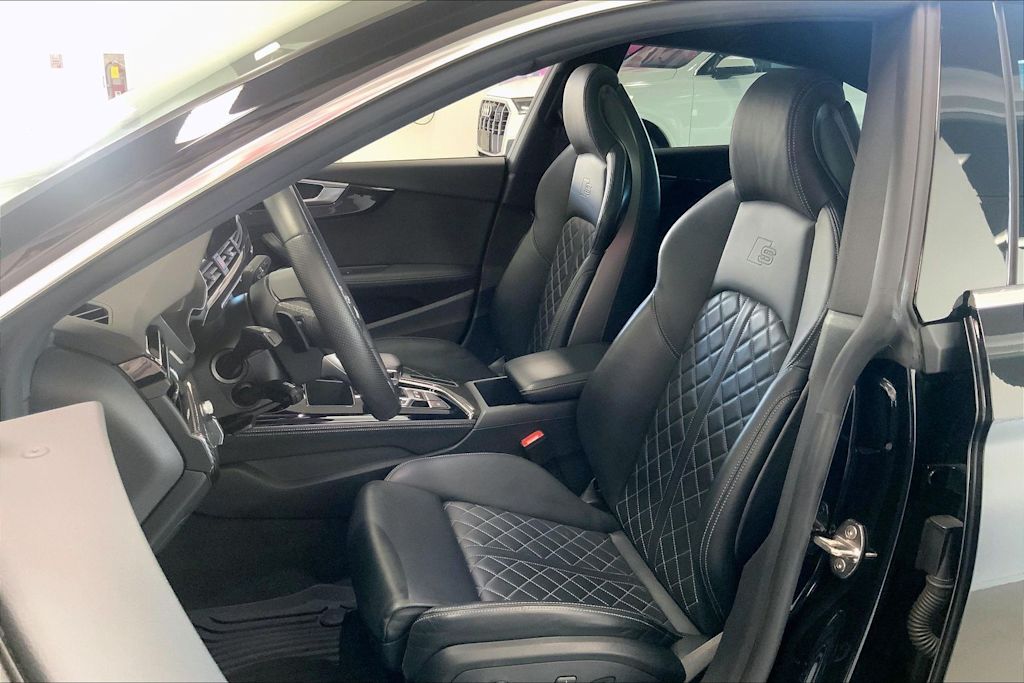 Thumbnail: 2023 Audi S5 - 9