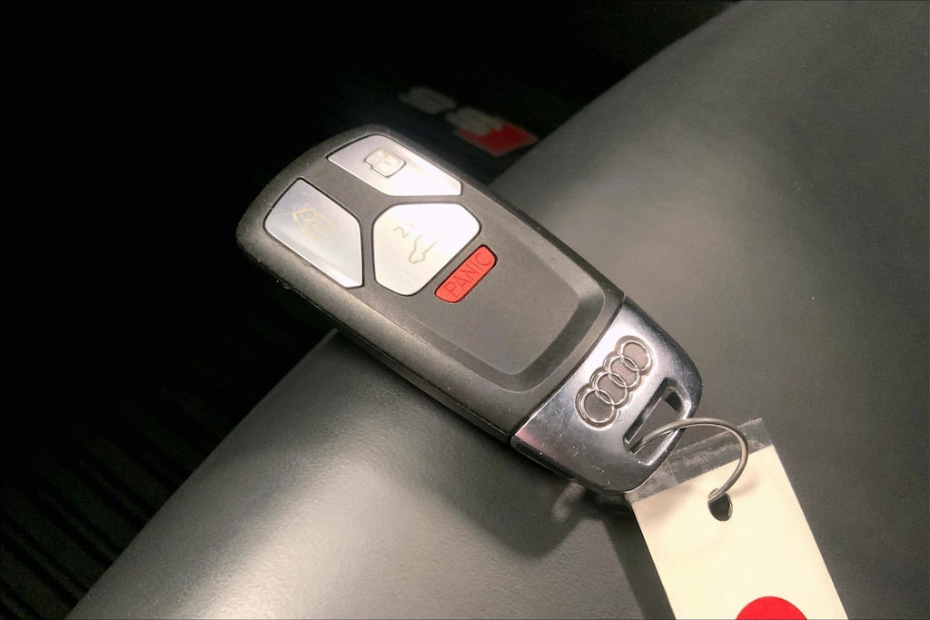 Thumbnail: 2023 Audi S5 - 17