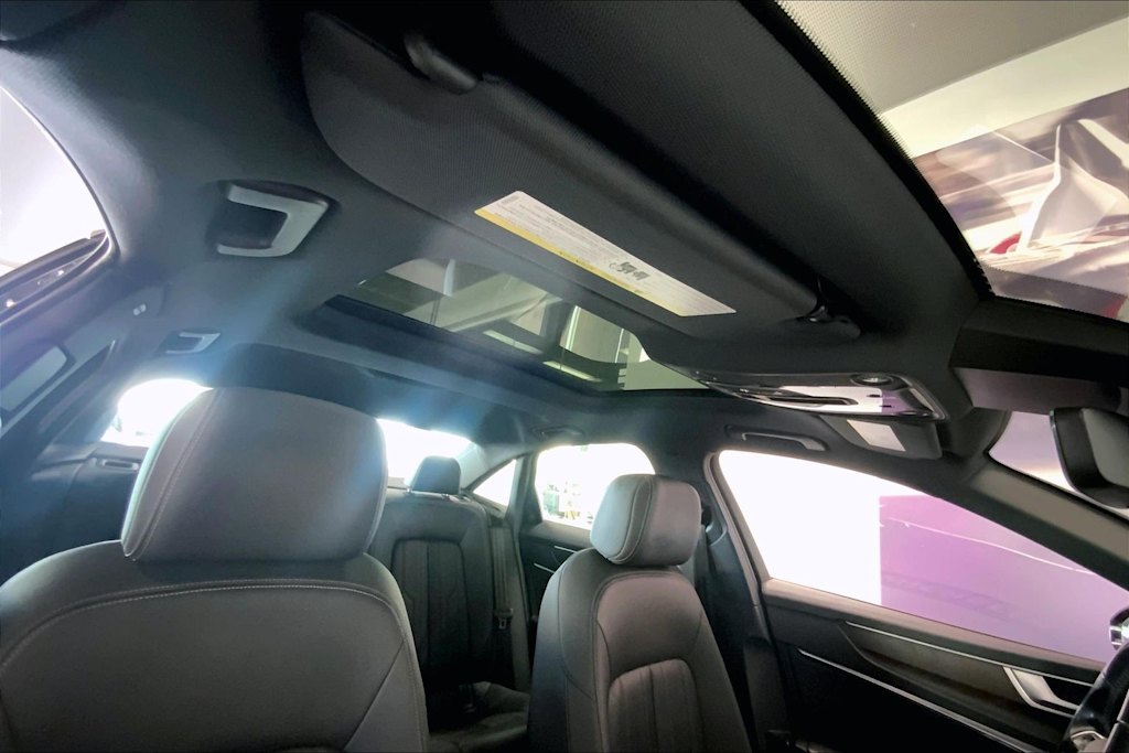 Thumbnail: 2019 Audi A6 - 28