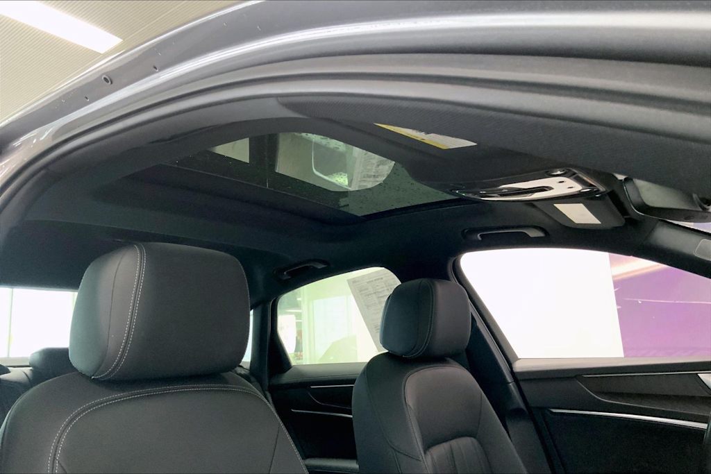 Thumbnail: 2021 Audi A6 - 27