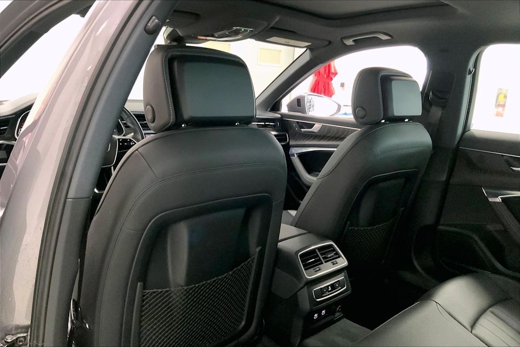 Thumbnail: 2021 Audi A6 - 11