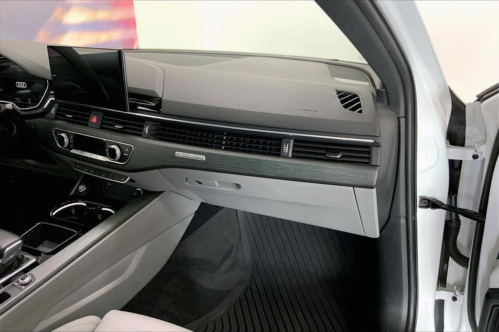 Thumbnail: 2021 Audi A4 - 14