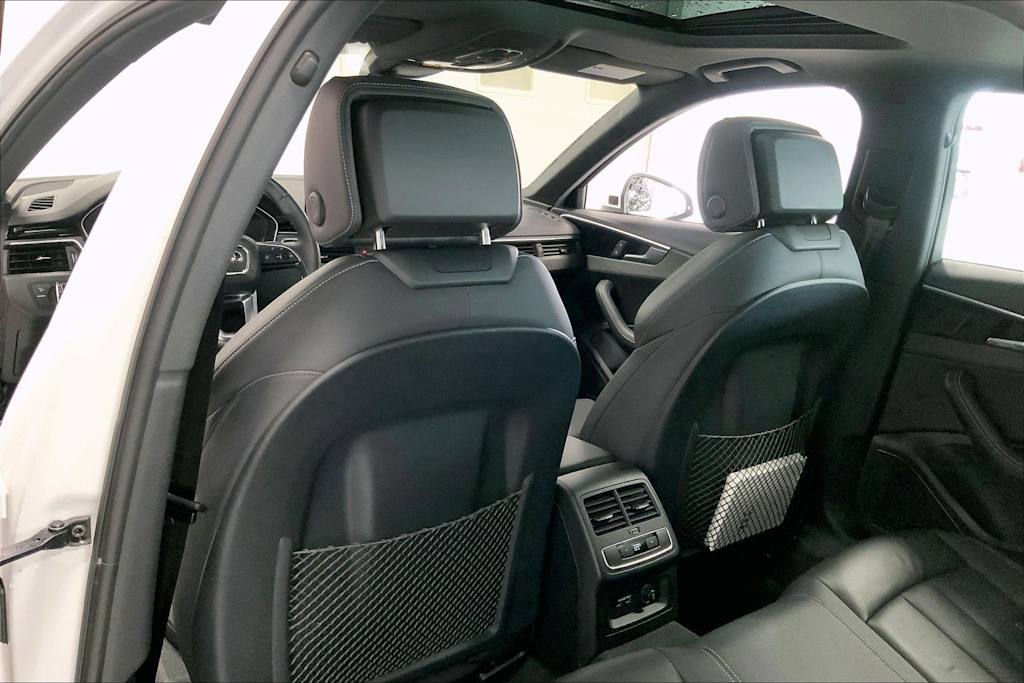 Thumbnail: 2023 Audi A4 - 12