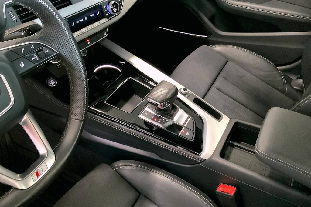 Thumbnail: 2024 Audi A4 - 15