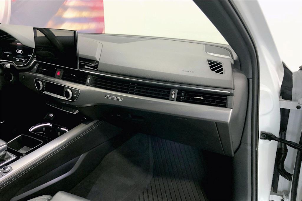 Thumbnail: 2023 Audi A4 - 21