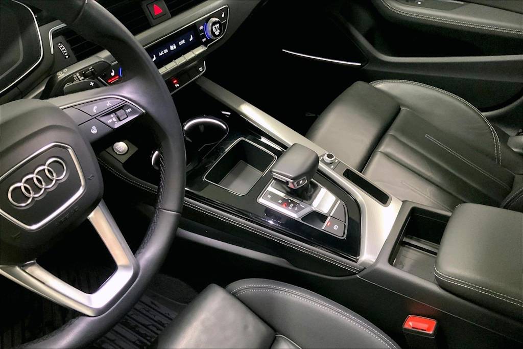 Thumbnail: 2023 Audi A4 - 15