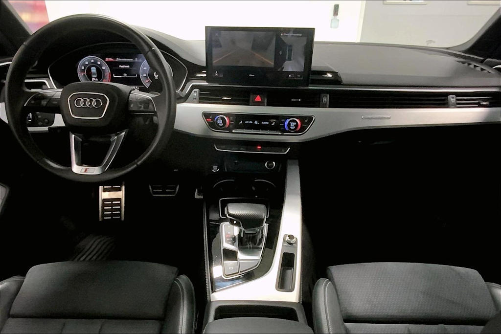 Thumbnail: 2023 Audi A4 - 8