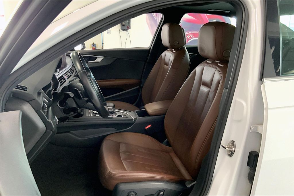 Thumbnail: 2017 Audi A4 - 10