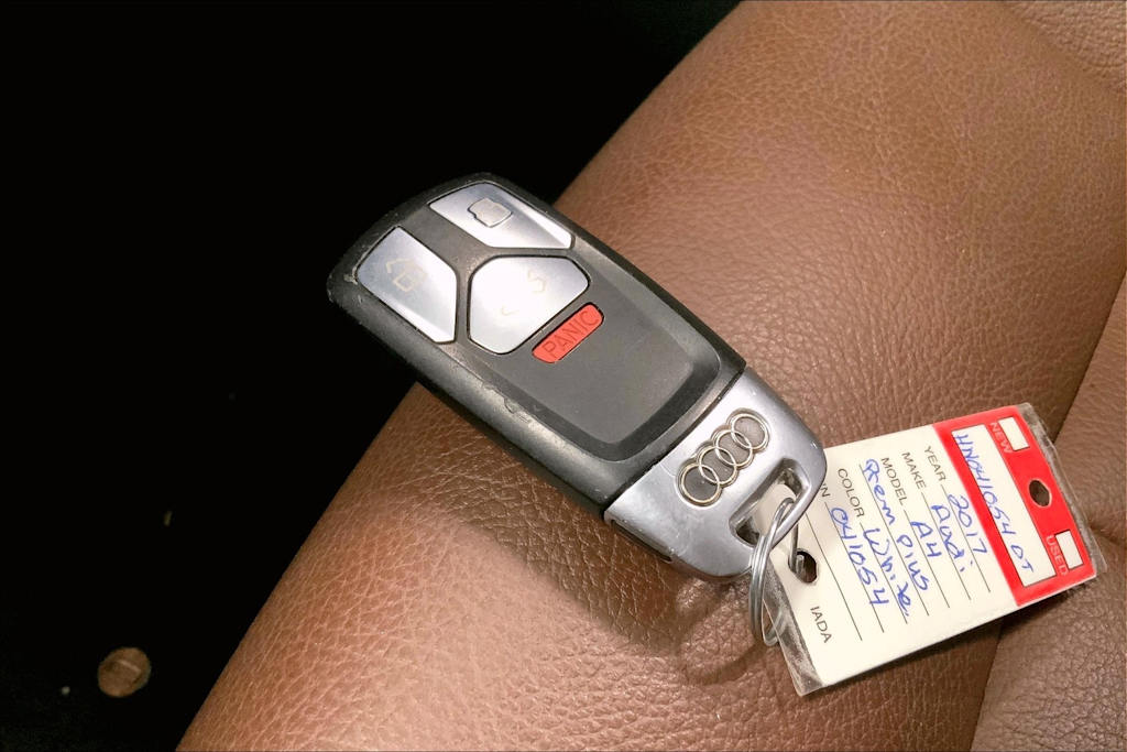 Thumbnail: 2017 Audi A4 - 19