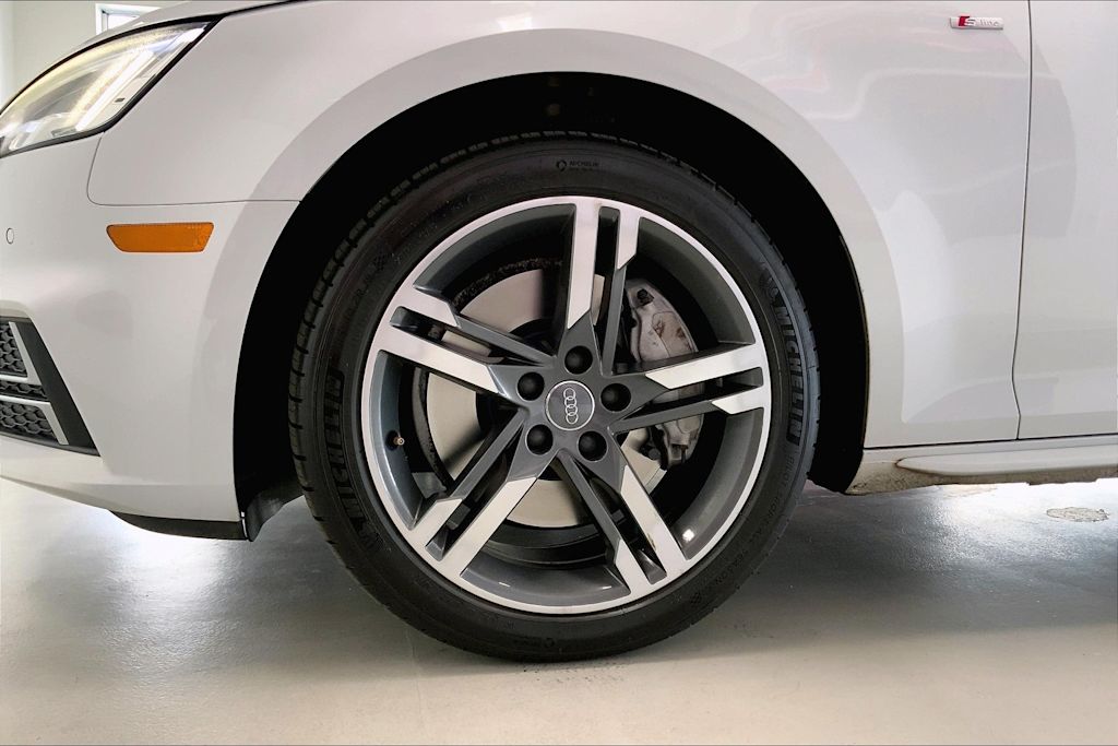 Thumbnail: 2017 Audi A4 - 8