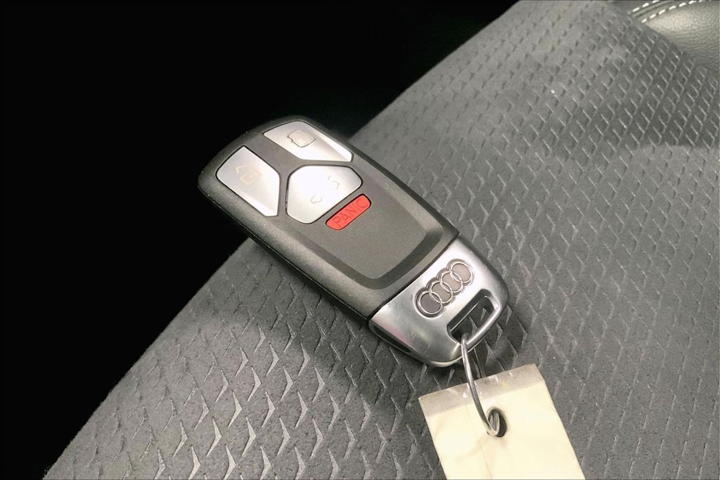 Thumbnail: 2025 Audi A5 - 16