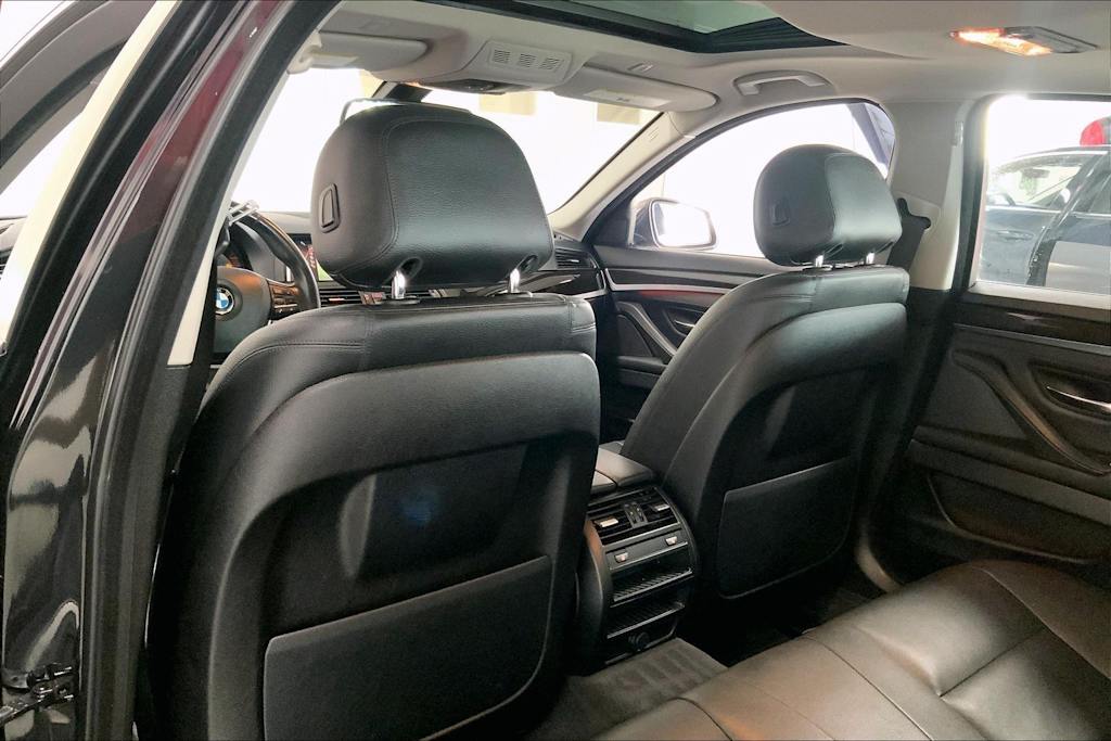 Thumbnail: 2015 BMW 5 Series - 12