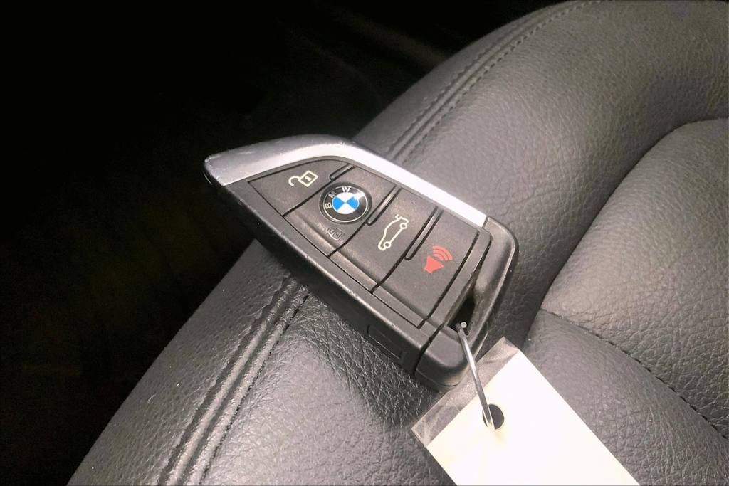 Thumbnail: 2016 BMW X1 - 18