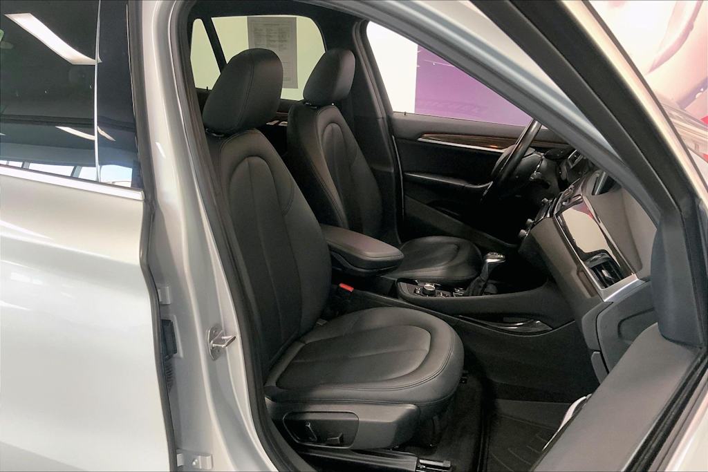 Thumbnail: 2016 BMW X1 - 10