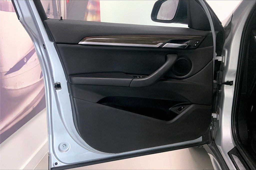 Thumbnail: 2016 BMW X1 - 25