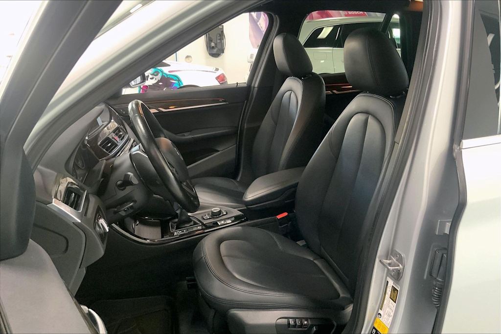 Thumbnail: 2016 BMW X1 - 9