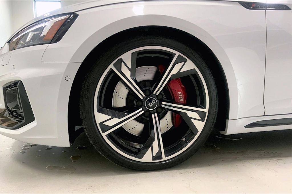 Thumbnail: 2019 Audi RS 5 - 8