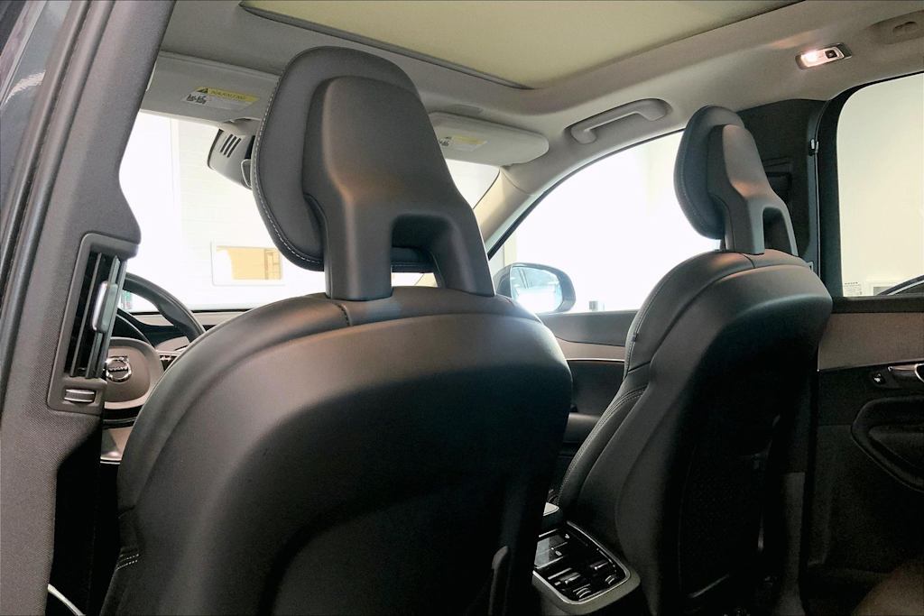 Thumbnail: 2021 Volvo XC90 - 12