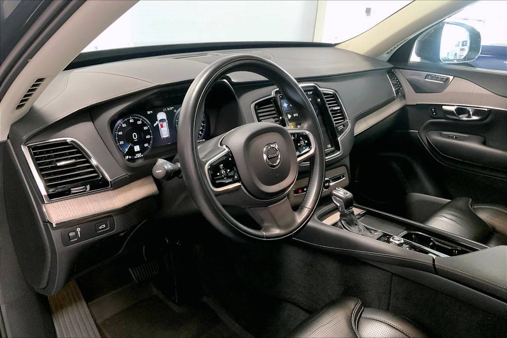 Thumbnail: 2021 Volvo XC90 - 2