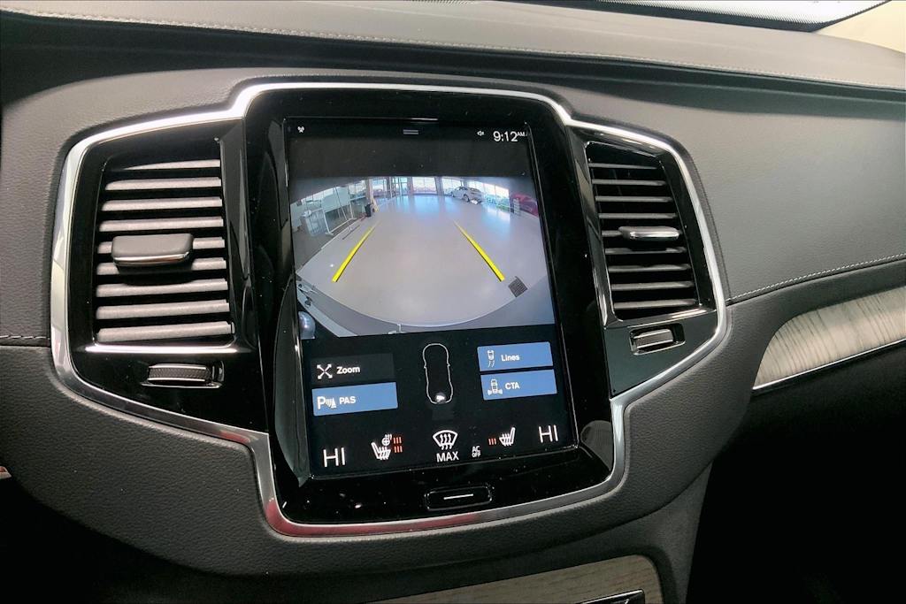 Thumbnail: 2021 Volvo XC90 - 16