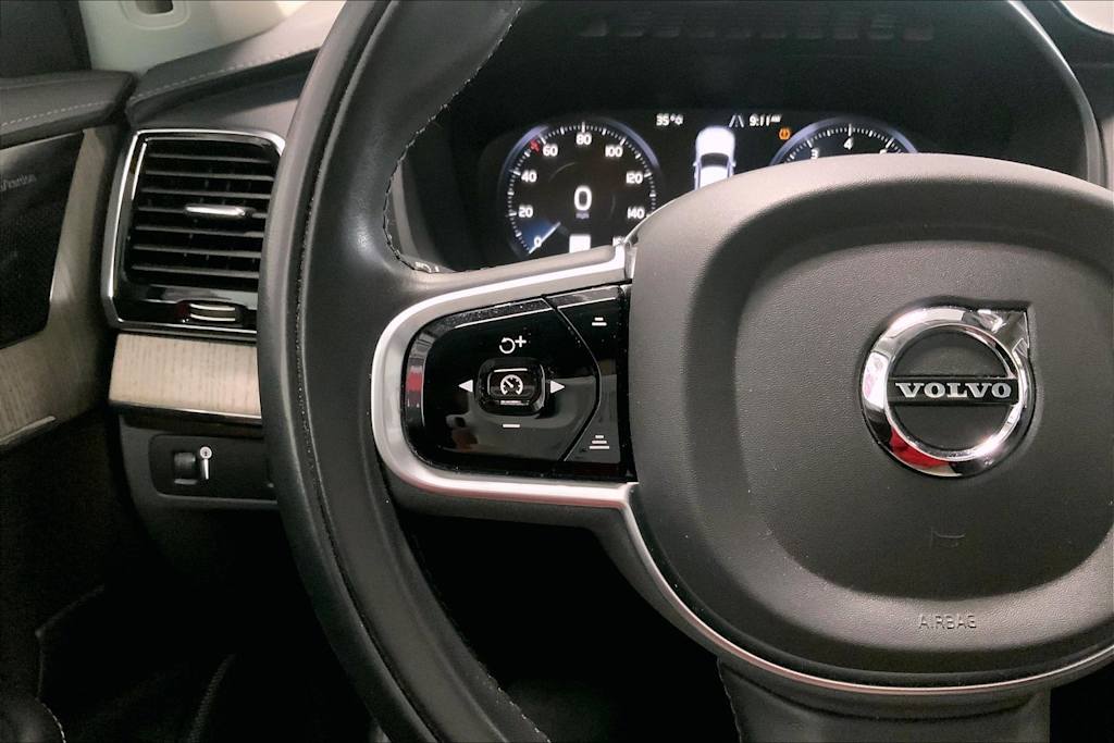 Thumbnail: 2021 Volvo XC90 - 26