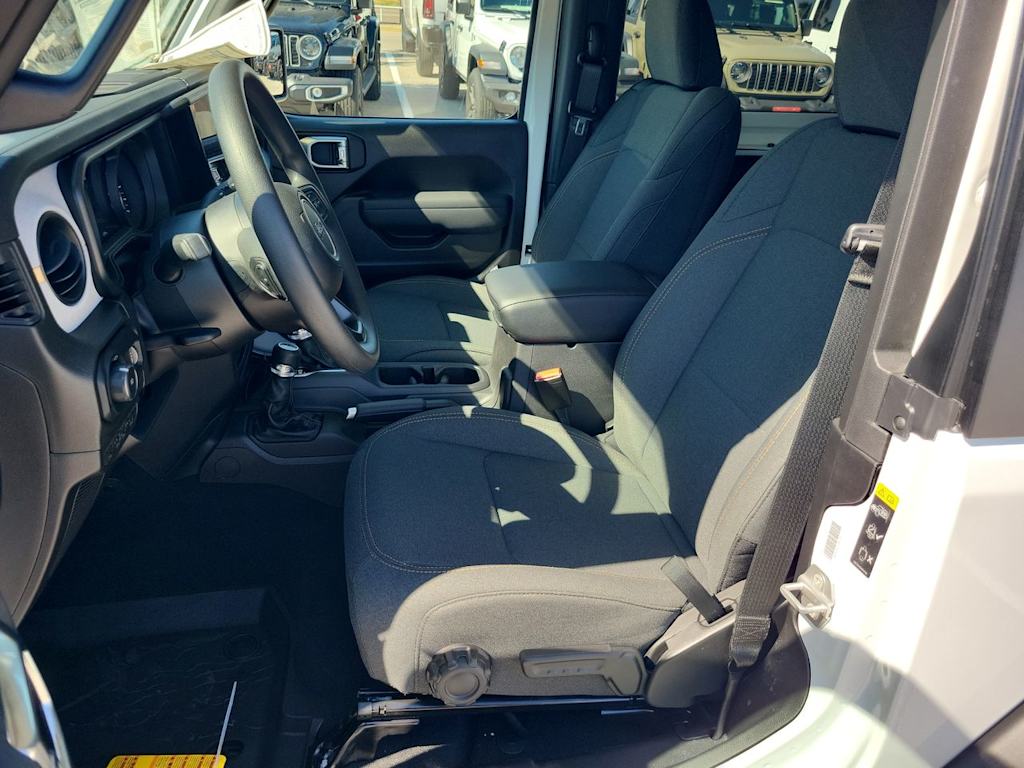 Thumbnail: 2026 Jeep Wrangler - 11