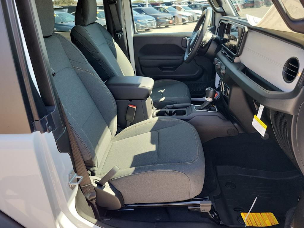 Thumbnail: 2026 Jeep Wrangler - 29