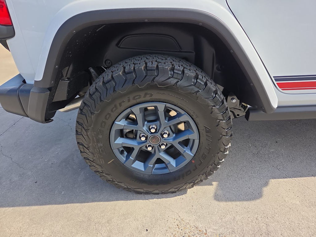 Thumbnail: 2026 Jeep Wrangler - 7