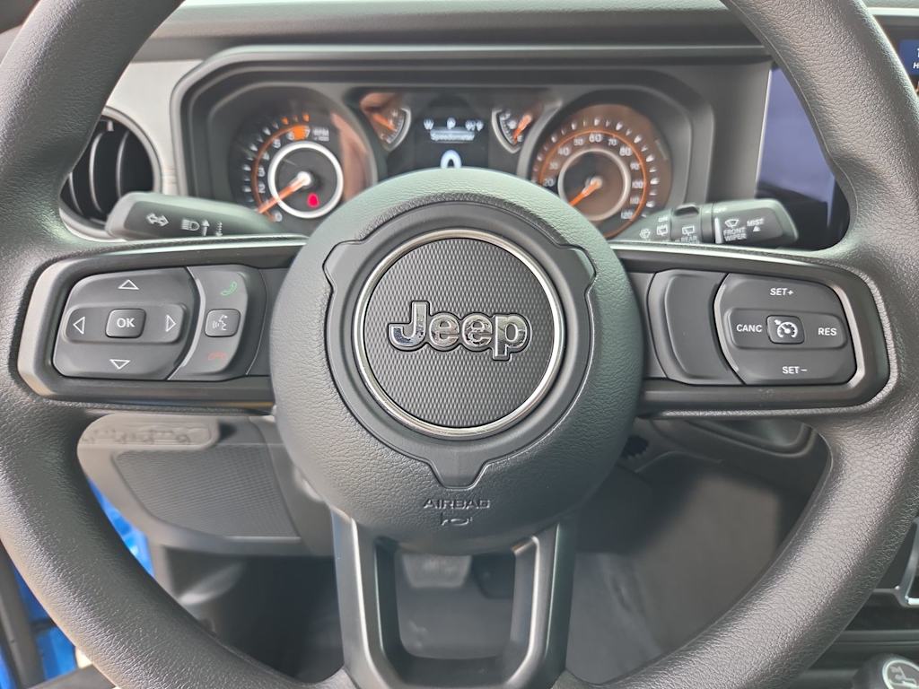 Thumbnail: 2026 Jeep Wrangler - 28