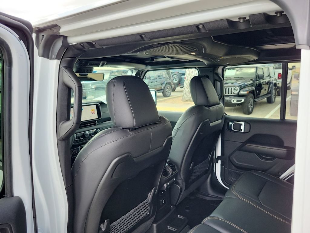 Thumbnail: 2026 Jeep Wrangler - 13