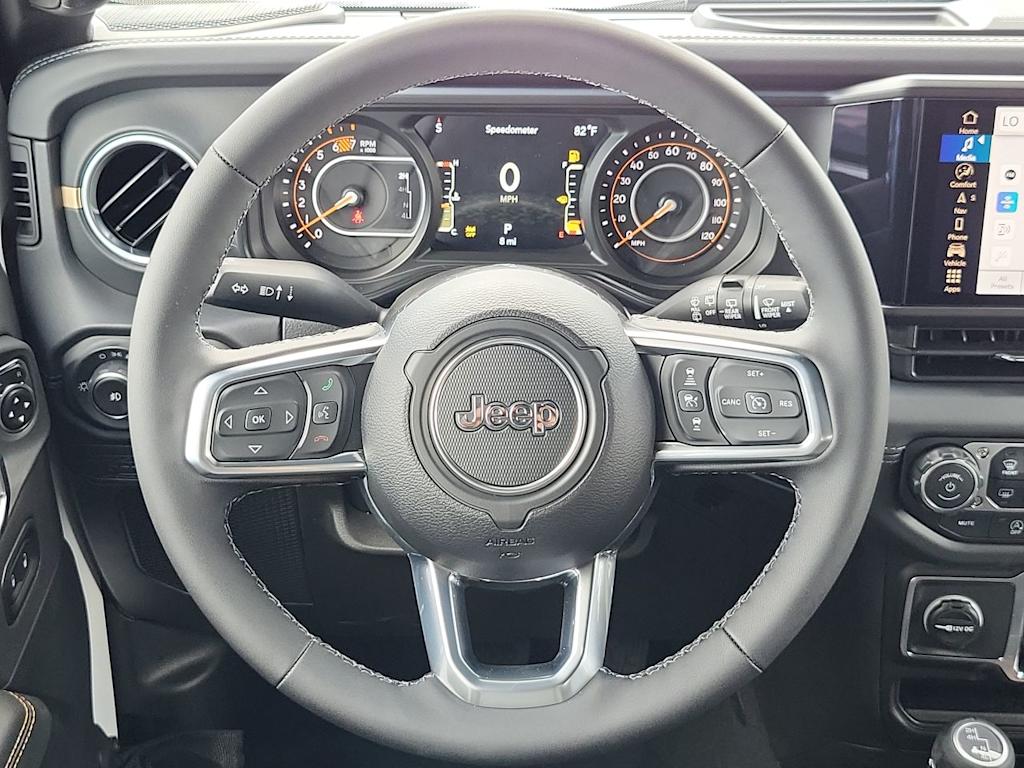 Thumbnail: 2026 Jeep Wrangler - 14