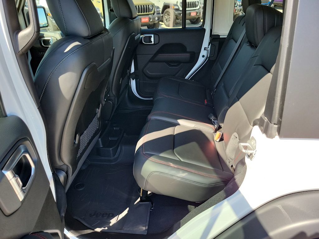 Thumbnail: 2026 Jeep Wrangler - 29