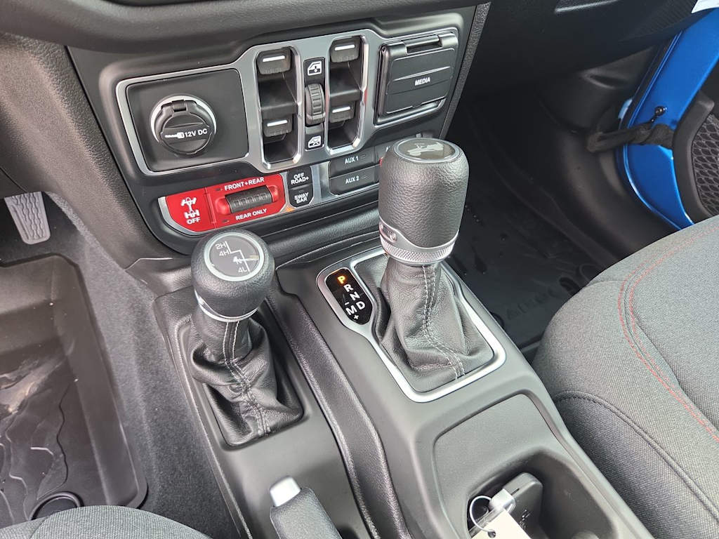 Thumbnail: 2026 Jeep Wrangler - 13