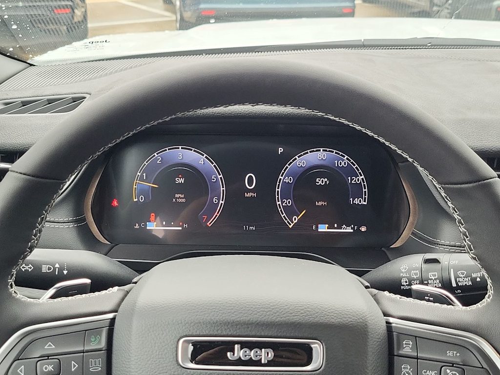 Thumbnail: 2025 Jeep Grand Cherokee - 17