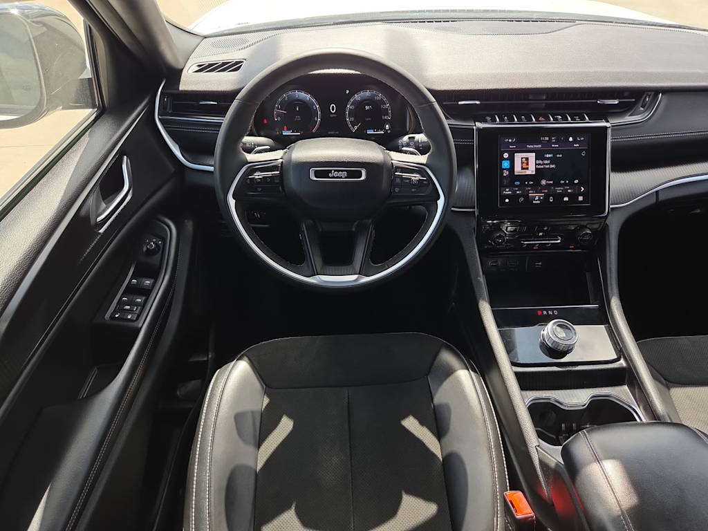 Thumbnail: 2024 Jeep Grand Cherokee - 9