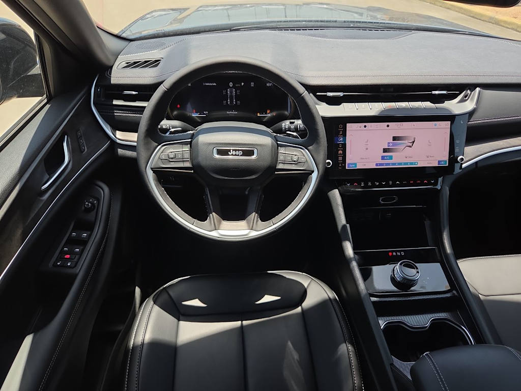 Thumbnail: 2026 Jeep Grand Cherokee - 9