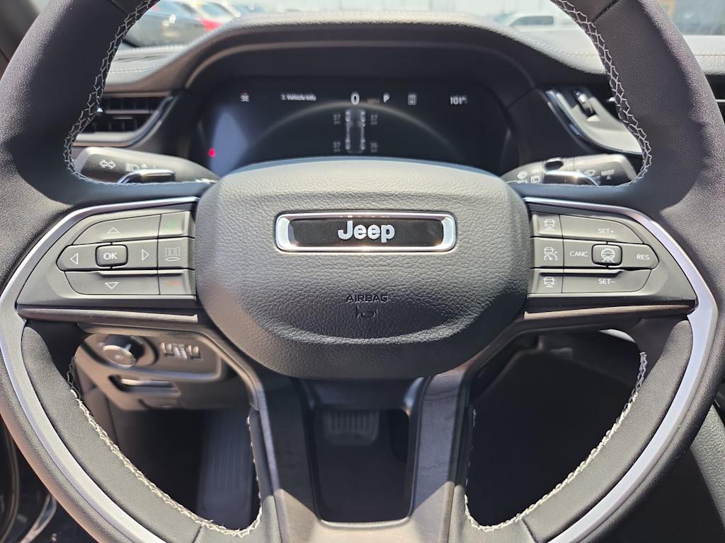 Thumbnail: 2026 Jeep Grand Cherokee - 28