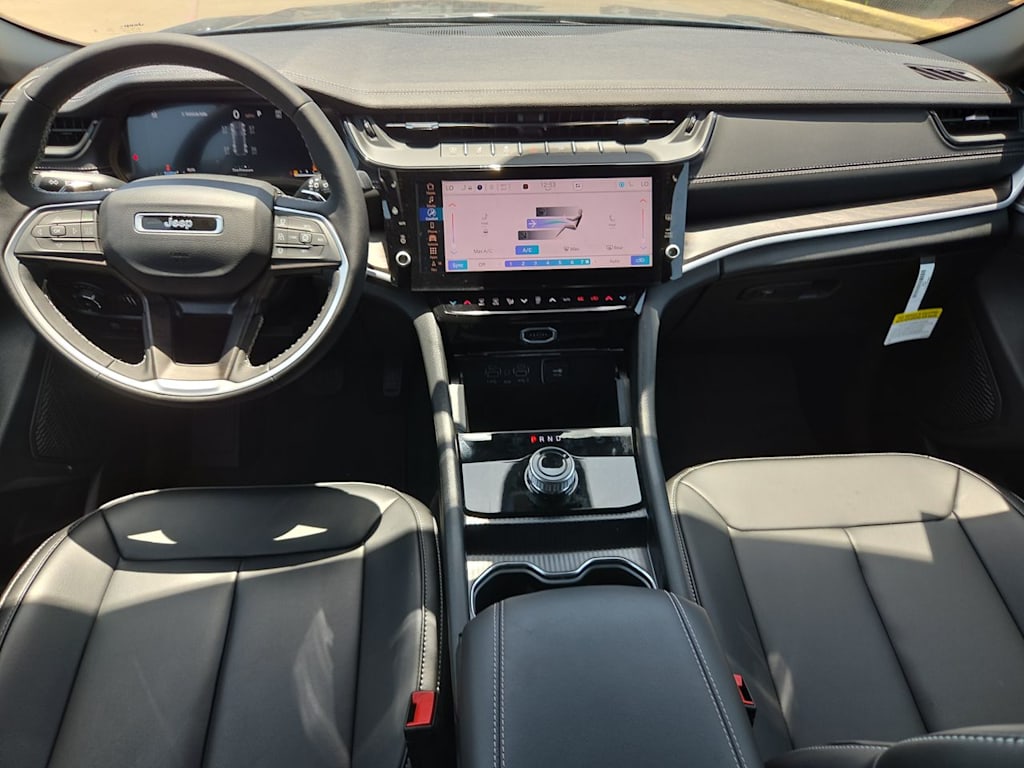 Thumbnail: 2026 Jeep Grand Cherokee - 2