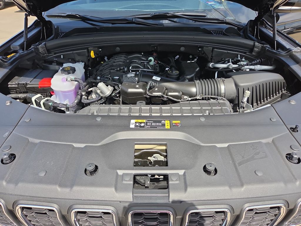 Thumbnail: 2026 Jeep Grand Cherokee - 9
