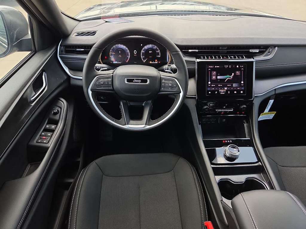 Thumbnail: 2026 Jeep Grand Cherokee - 10