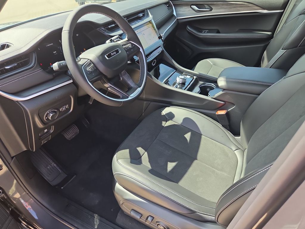 Thumbnail: 2026 Jeep Grand Cherokee - 2