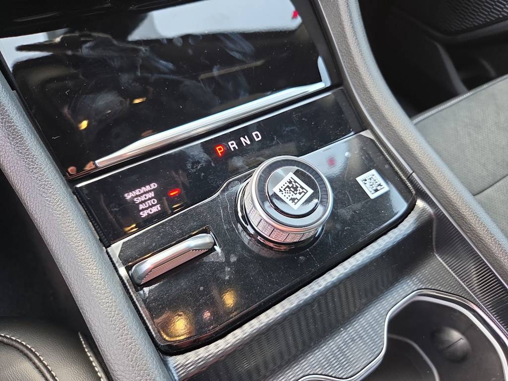 Thumbnail: 2026 Jeep Grand Cherokee - 15