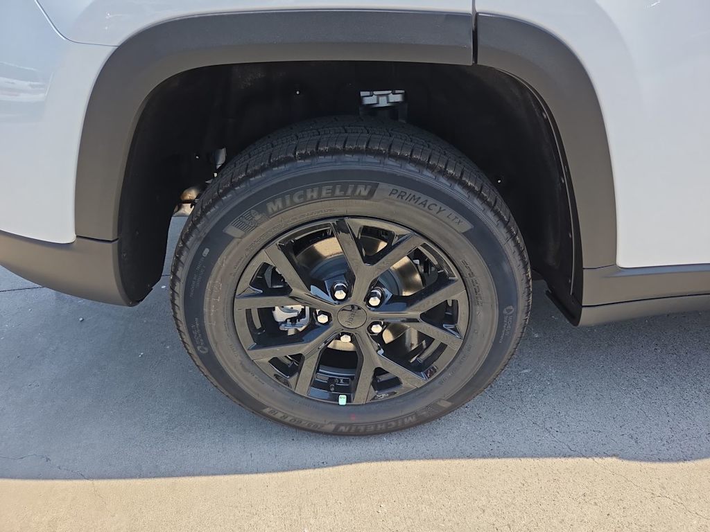 Thumbnail: 2026 Jeep Grand Cherokee - 8